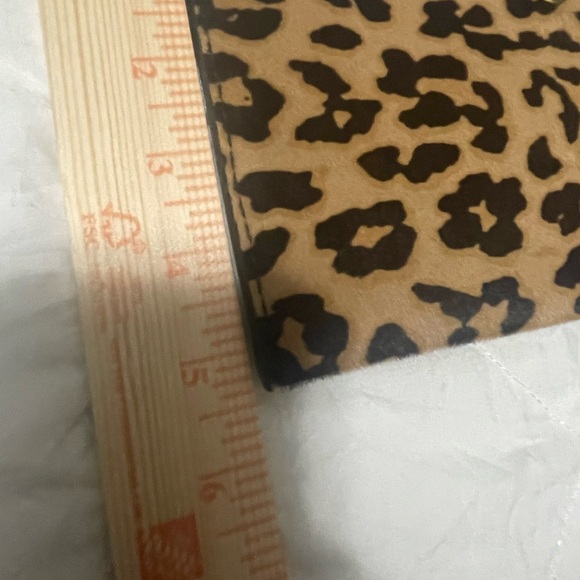 J Crew leopard print and black leather small clutch/ makeup bag. New w tags - Picture 16 of 16
